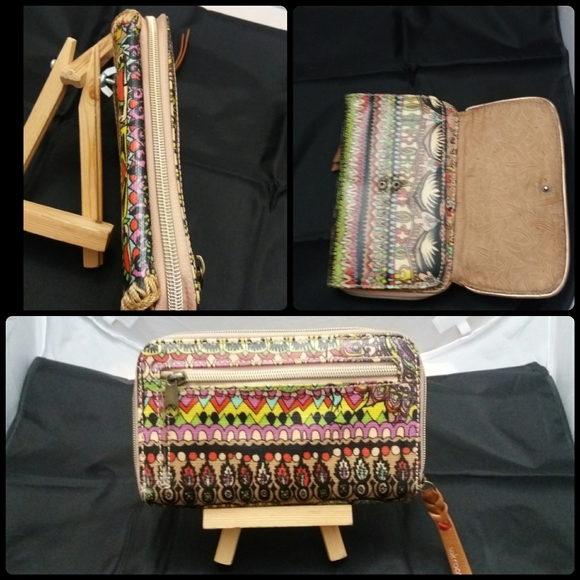Sakroots Women's Wallet - Picture 5 of 13